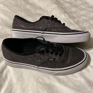 Vans glitter lace up tennis shoe